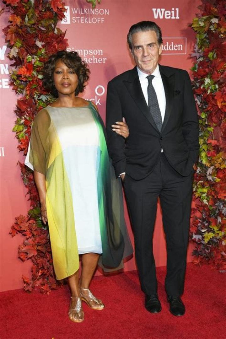 10 Things To Know About Alfre Woodard, Her Husband and Net Worth