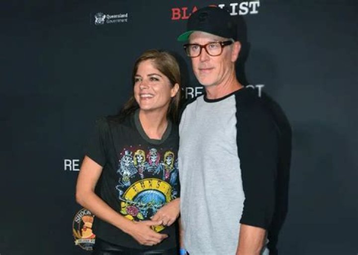 A Look Back at Selma Blair’s Relationship with Ex Boyfriend Ron Carlson