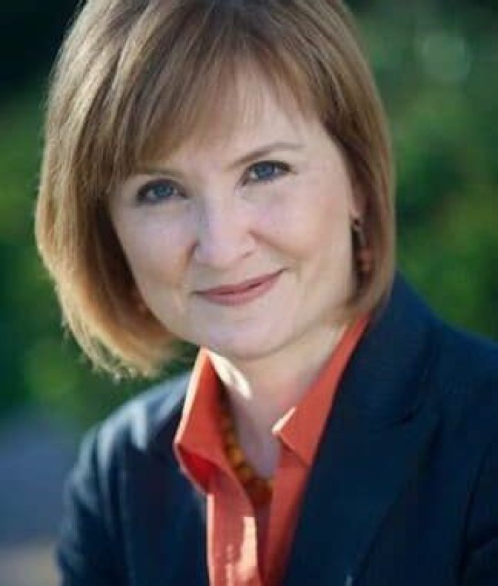 Anna Werner CBS, Bio, Wiki, Age, Height, Family, Husband, Salary, and Net Worth