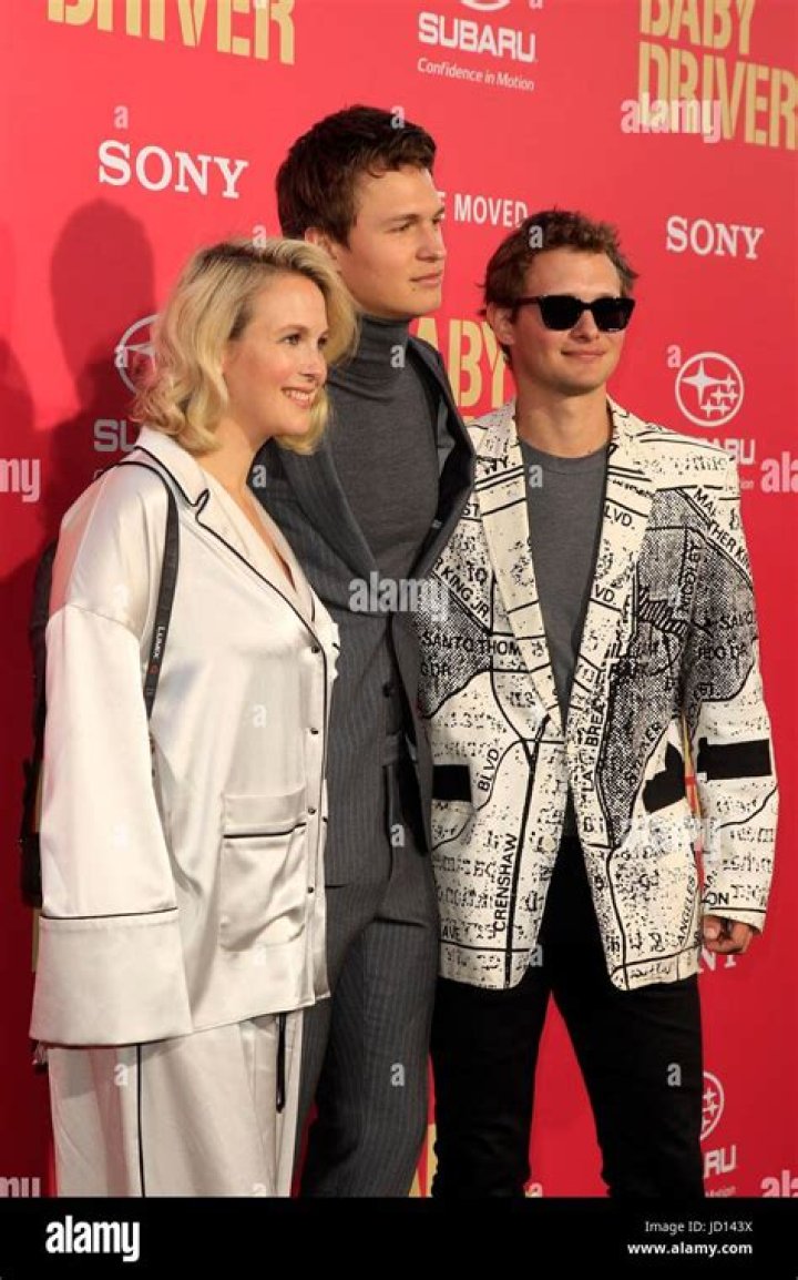 Ansel Elgort Siblings: Meet Sophie Elgort and Warren Elgort