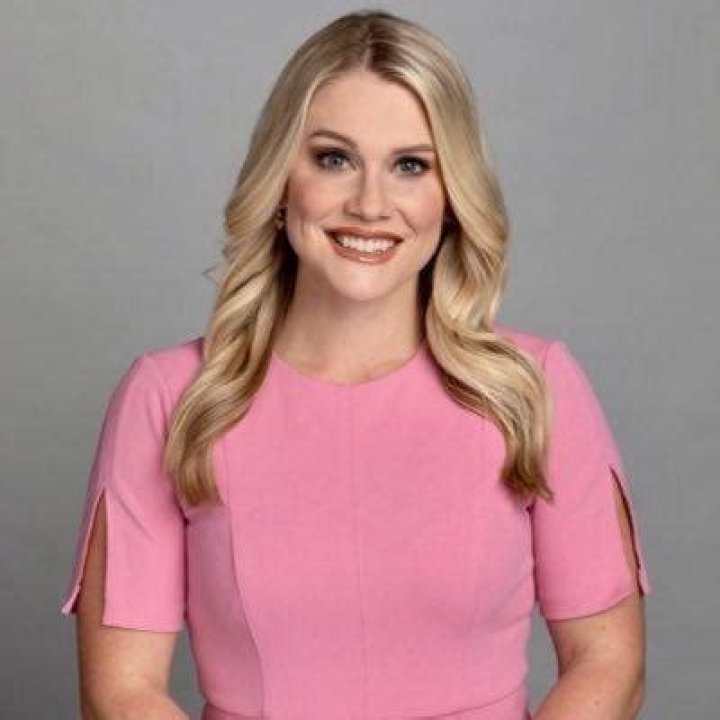 Ashley Holden News 9, Bio, Wiki, Age, Height, Engaged, Wedding, KWTV, Salary, and Net Worth