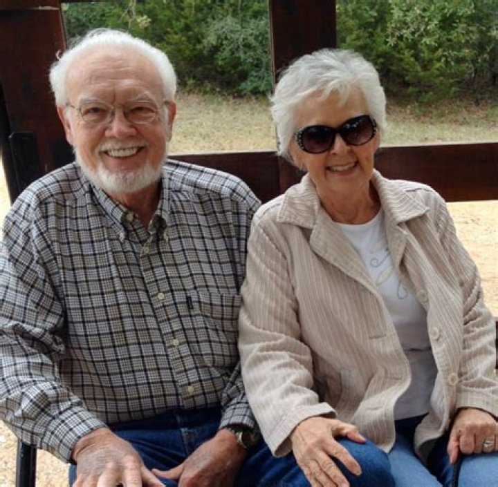 Avis Collins Robinson Wikipedia And Age: Eugene Robinson Wife Death And Obituary