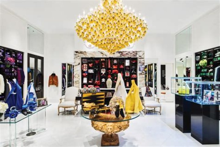 Bijan Pakzad Net Worth 2024