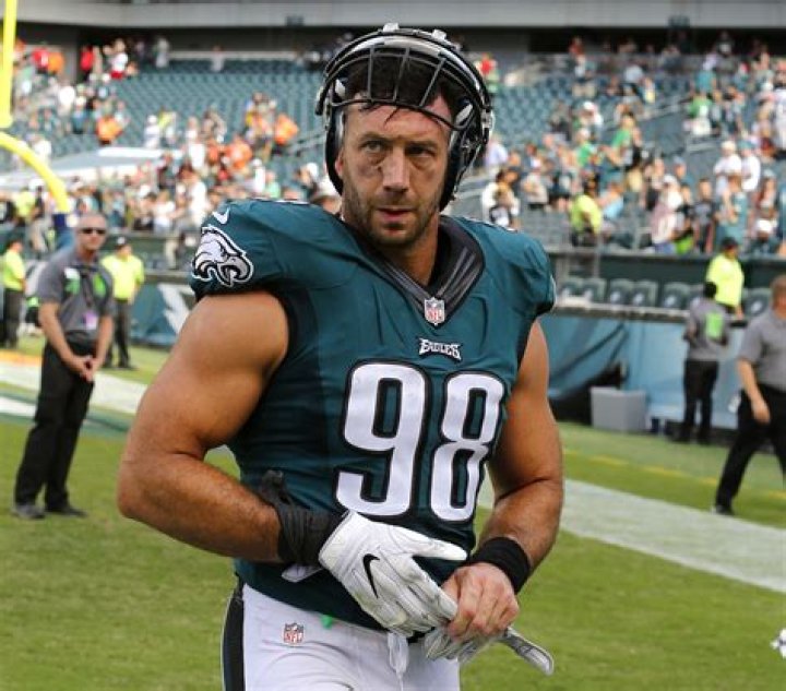 Connor Barwin Net Worth