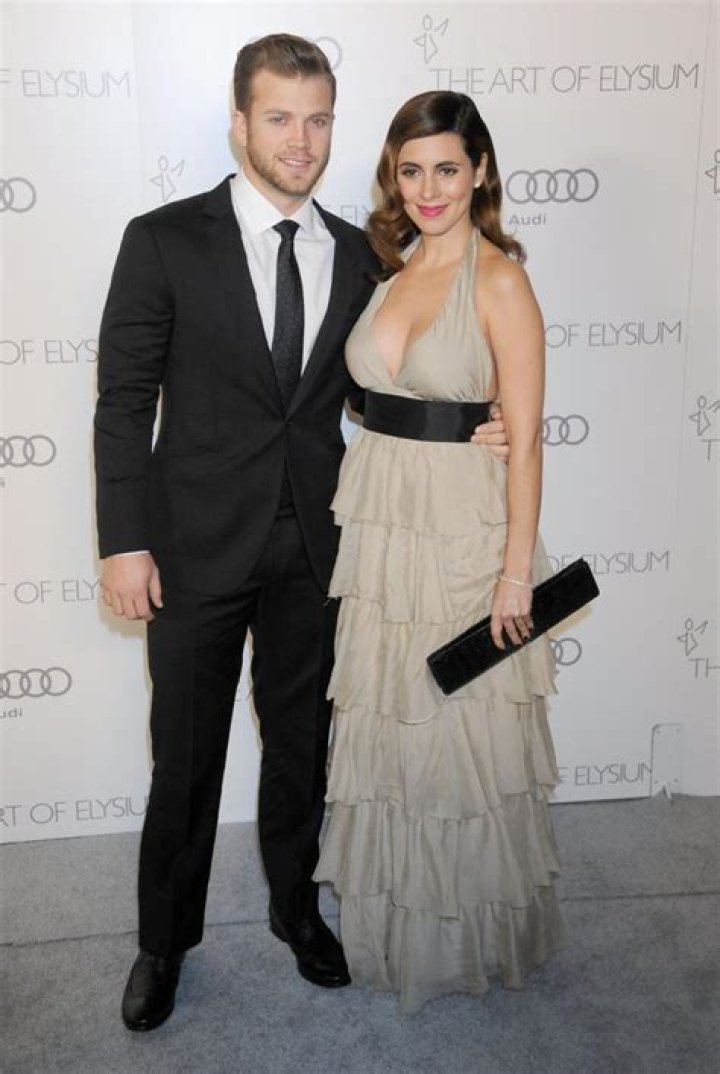 Cutter Dykstra Wikipedia, Job, Salary, Team, Retired, Net Worth, Age, Height, Wedding Photos