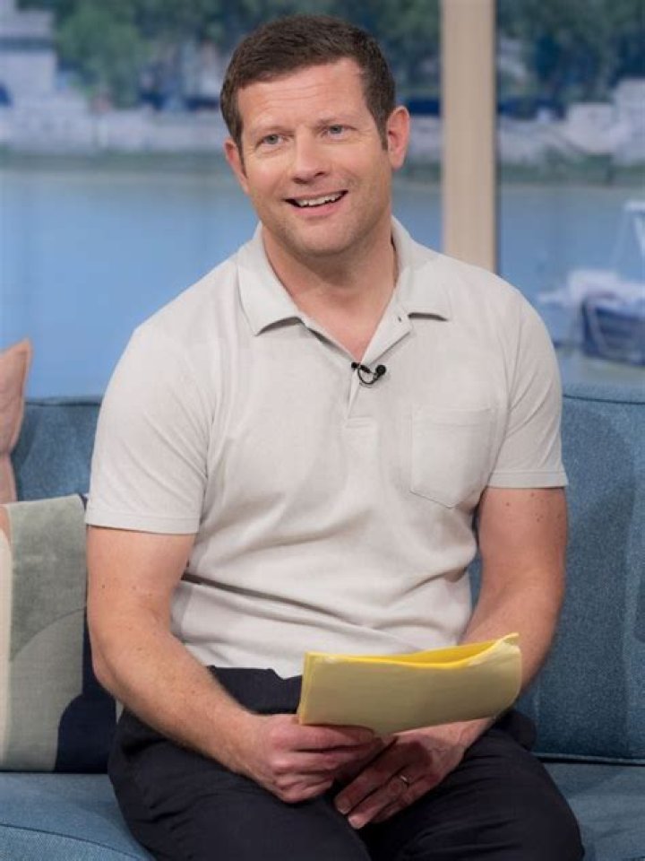 Dermot O’Leary Tv Shows, Bio, Wiki, Age, Height, Wife, And Net Worth
