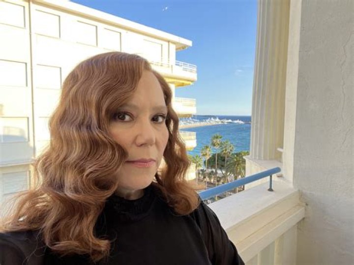 Details on Alex Borstein's Relationship History