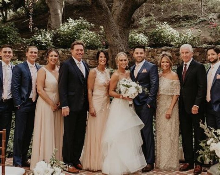 Emily Wilkinson Husband, Family, Profession, Heritage, Net Worth