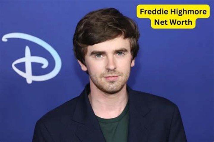 Freddie Highmore: dating, net worth, tattoos, smoking & body facts