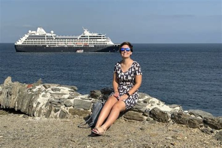 If Your Cruise Ship Leaves You Behind At a Stop, Here's What You Should Do Next