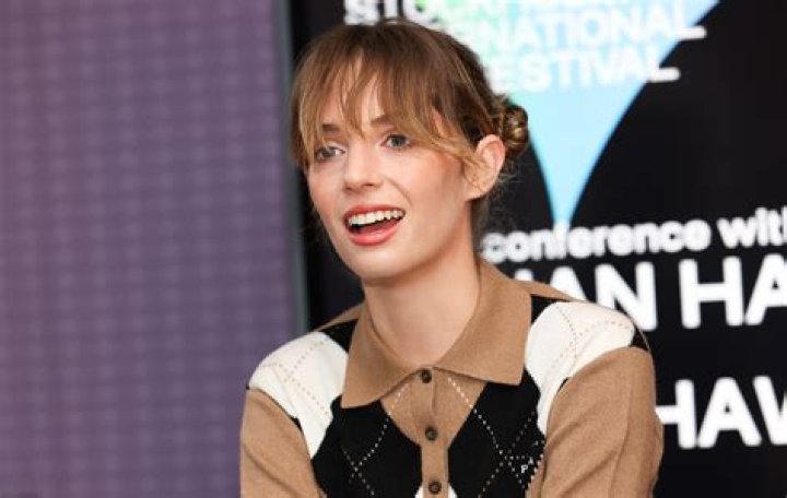 Is Maya Hawke Gay in Real Life? Details on the 'Stranger Things' Star