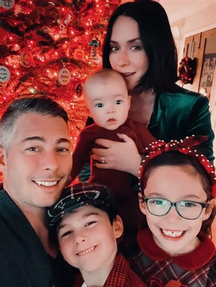 Jennifer Love Hewitt Gave Birth to Her Third Child With Husband Brian Hallisay