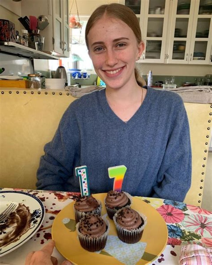 Jessica Tuck – Biography, Facts & Life Story