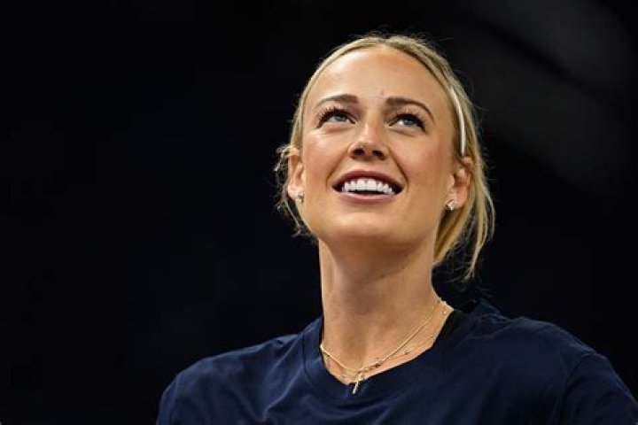 Madison Cunningham Net Worth 2024