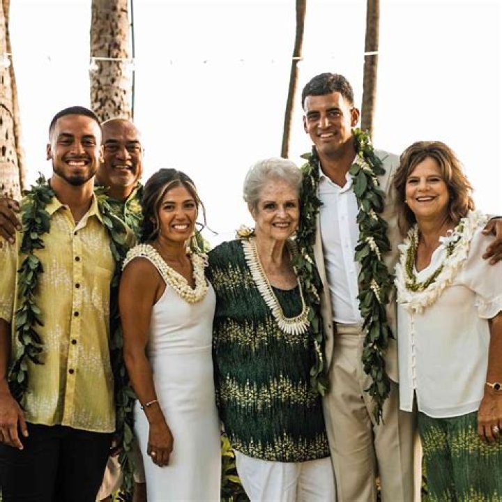 Marcus Mariota Brother Matthew; Age Family Net Worth 2022