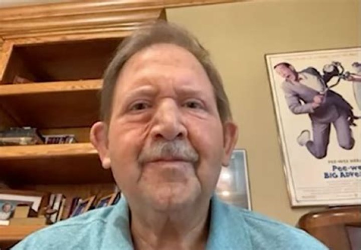 Mark Holton Net Worth