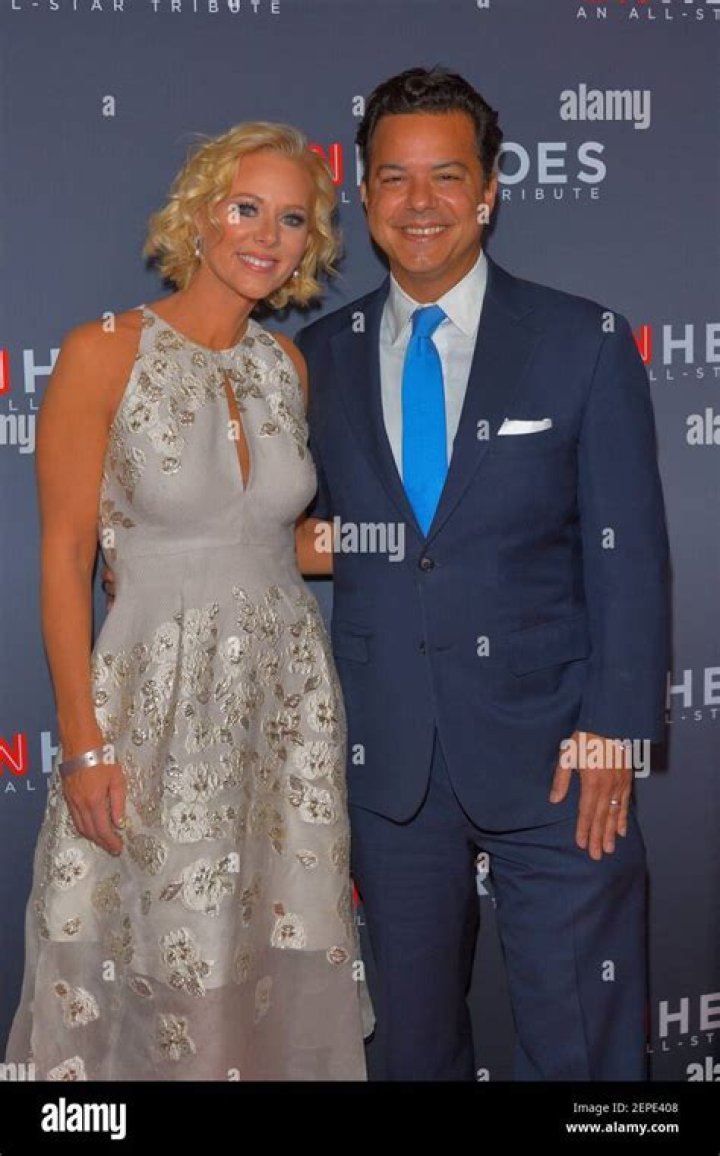 Meet Margaret Hoover John Avlon Wife? Relationship Status And Family