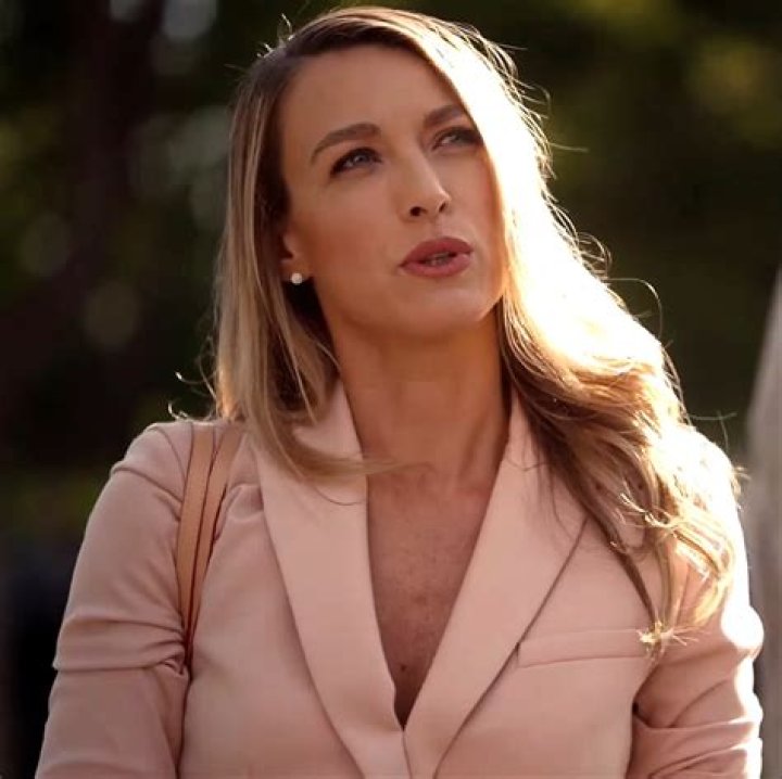 Natalie Zea Tv Shows, Bio, Wiki, Age, Husband, and Net Worth