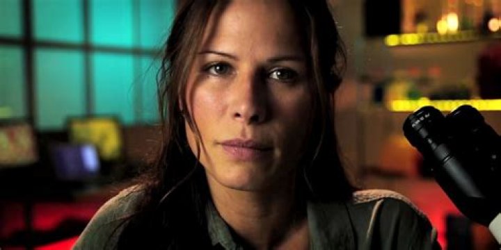 Rhona Mitra Movies, Bio, Wiki, Age, Relationships, Underworld, and Net Worth
