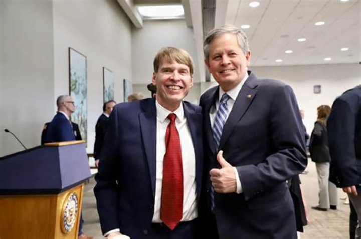 Steve Daines Net Worth – How Much is Senator Daines Worth?