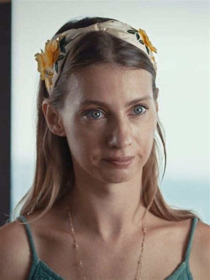 Tuba Unsal – Biography, Facts & Life Story