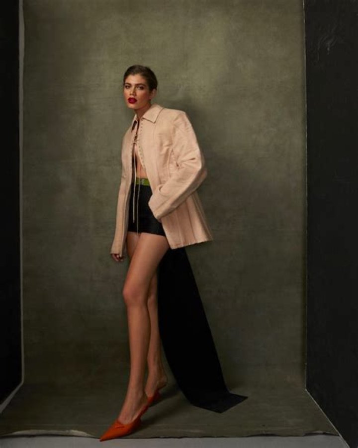 Valentina Sampaio Gets Support Against ‘Transphobic’ Disapproval