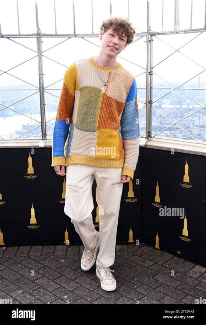 Van Crosby – Actor | Wiki, Age, Height, Net Worth, Relationship, Ethnicity, Career