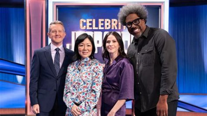 W Kamau Bell CNN, Bio, Wiki, Age, Height, Wife, Book, Comedy, Salary, and Net Worth