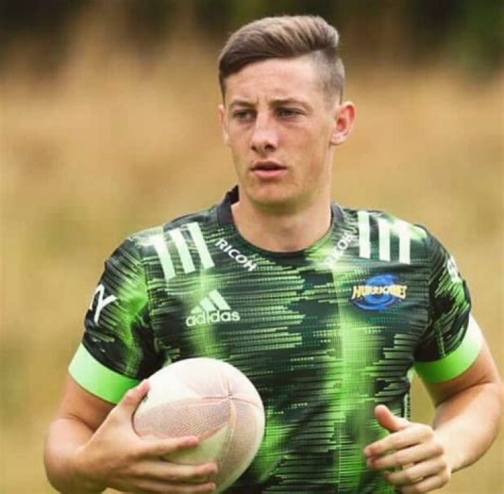 Who Are Cam Roigard Parents Dave And Lisa? Siblings