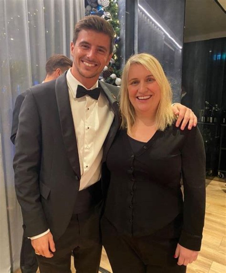 Who Is Erinn Hayes Husband Jack Hayes? Meet The Couple On Instagram