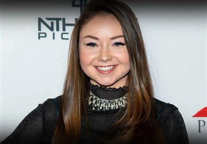 Who is Meredith Foster? Age, height, birthday, college, net worth