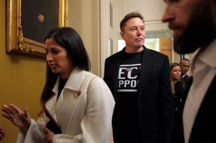 Yaneth Waldman Net Worth